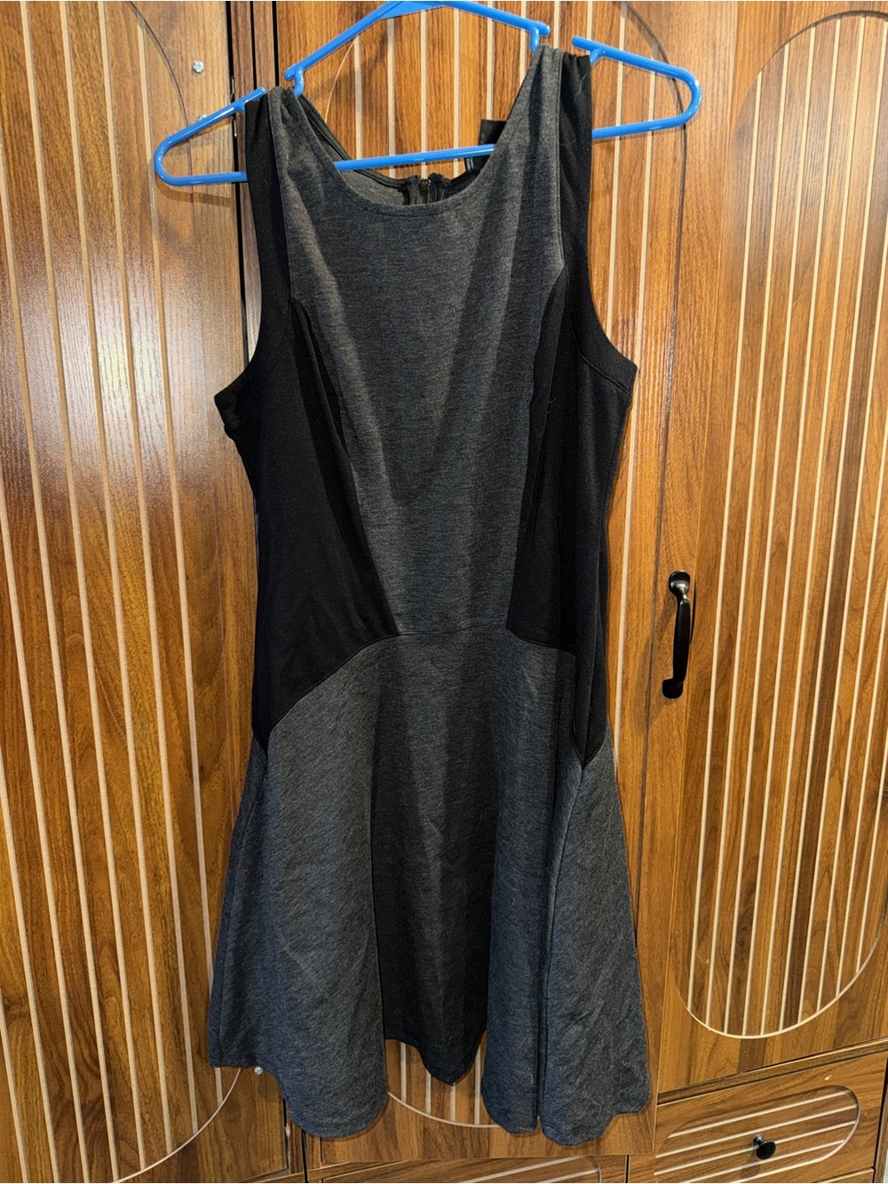 Mossimo Supply Co. Two-Tone Black & Gray Sleeveless Dress